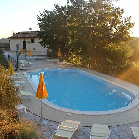Agriturismo La Valle Del Vento Урбино Екстериор снимка