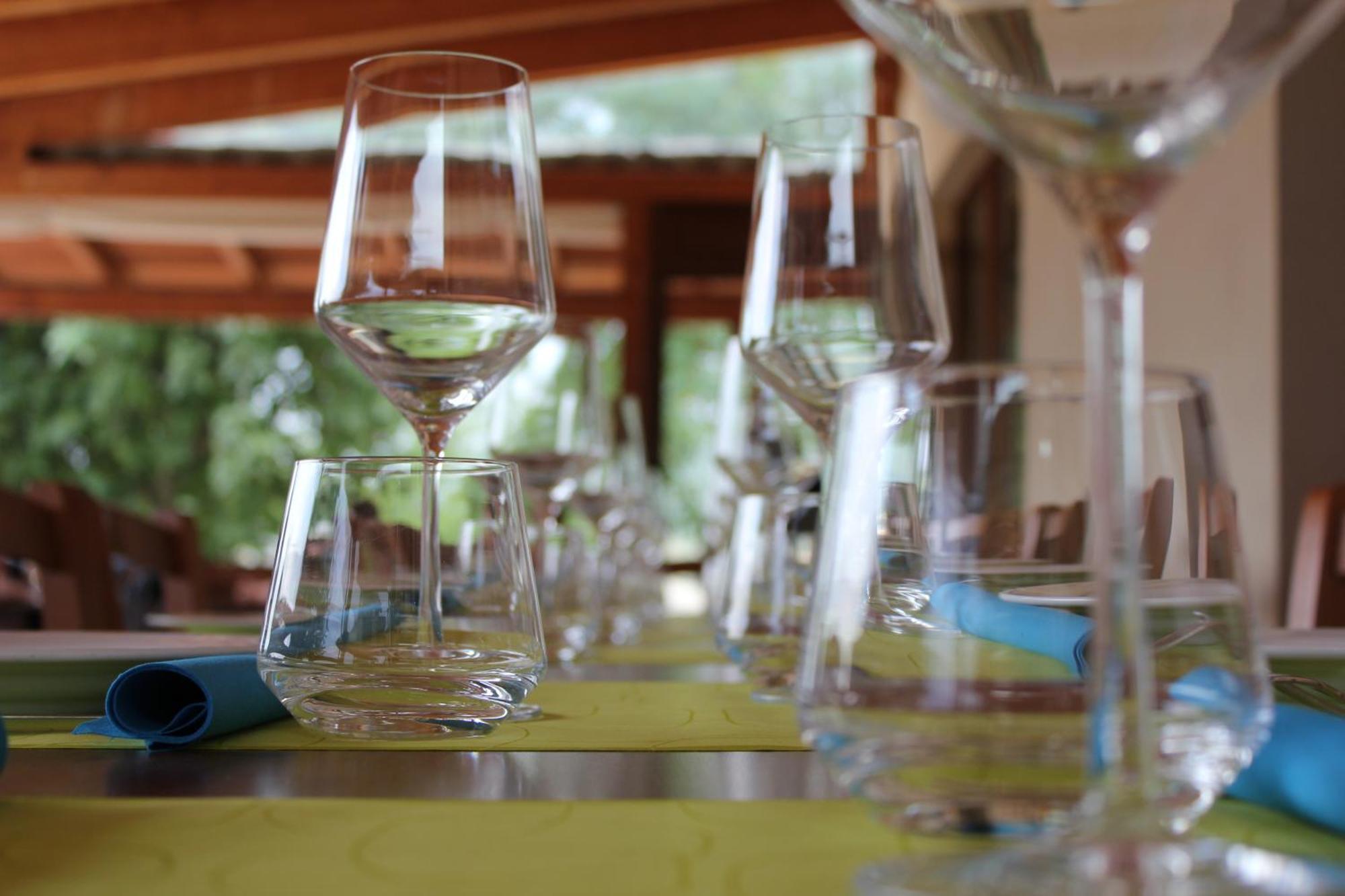 Agriturismo La Valle Del Vento Урбино Екстериор снимка