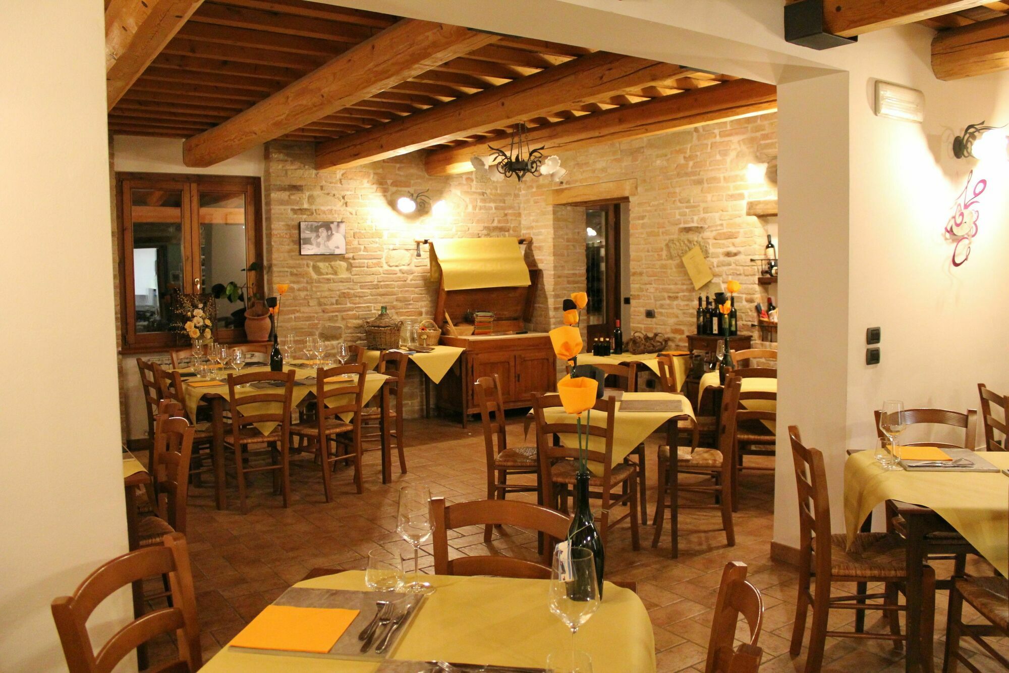 Agriturismo La Valle Del Vento Урбино Екстериор снимка